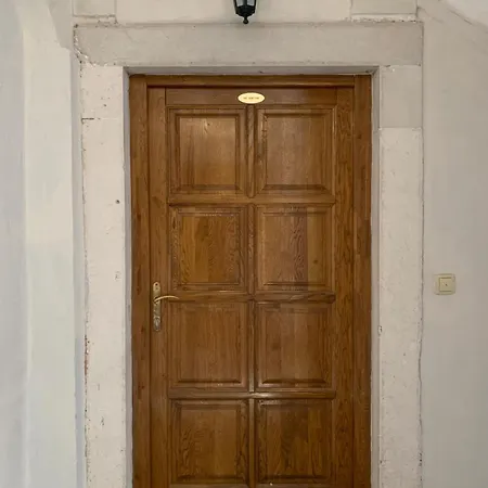 The Venetian Apartman *